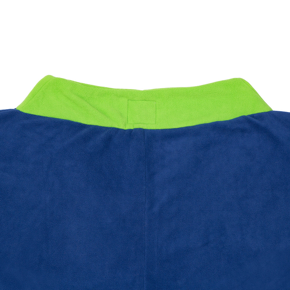 Rear neckline of blue and green fleece two person sweater